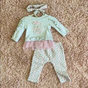 New without tags - 3 piece Owl Baby Outfit